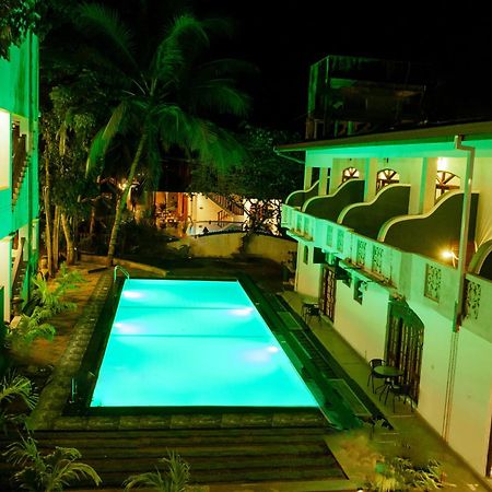 Prince Beach Hotel เบนโตตา ภายนอก รูปภาพ