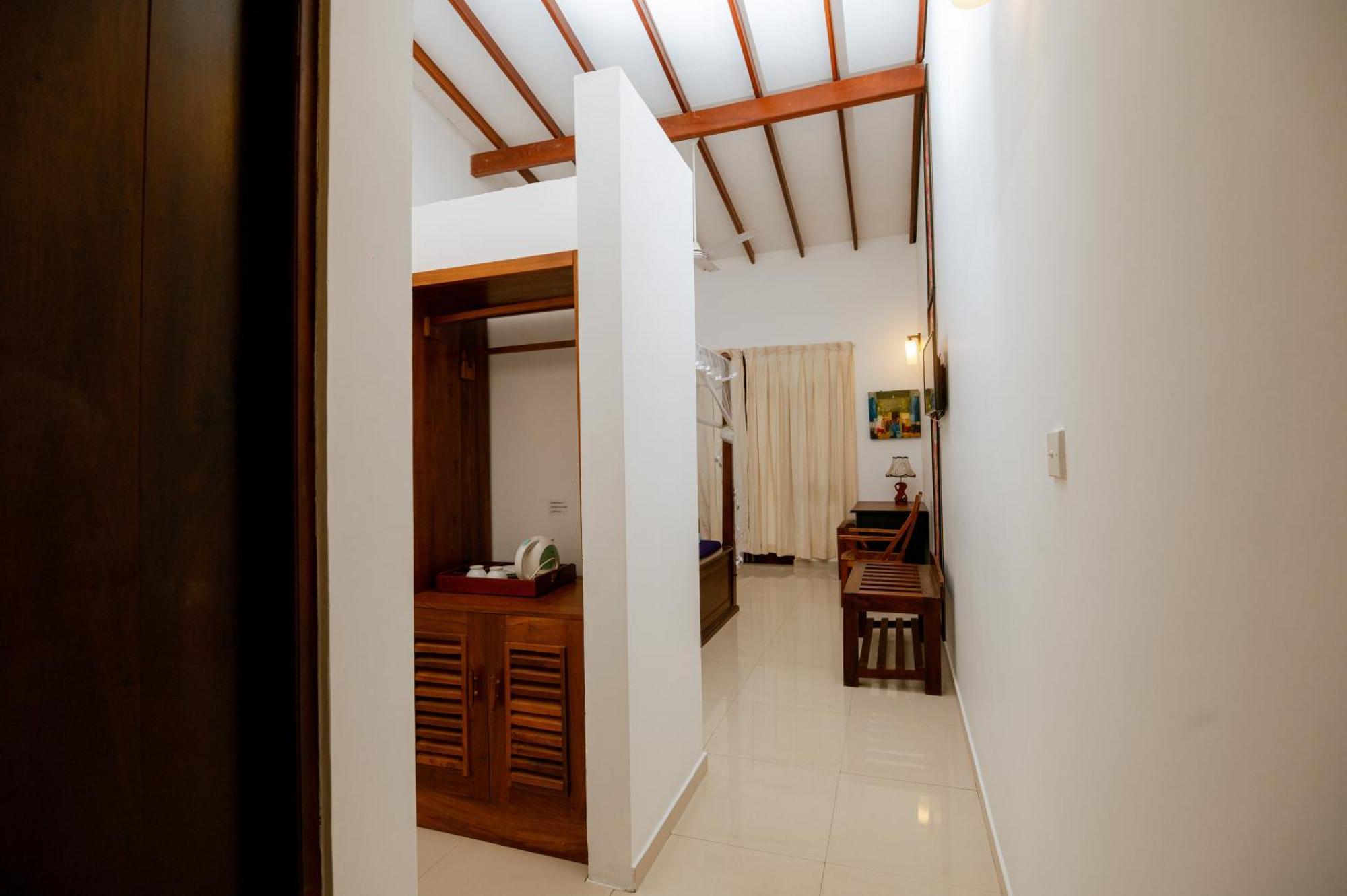 Prince Beach Hotel เบนโตตา ภายนอก รูปภาพ