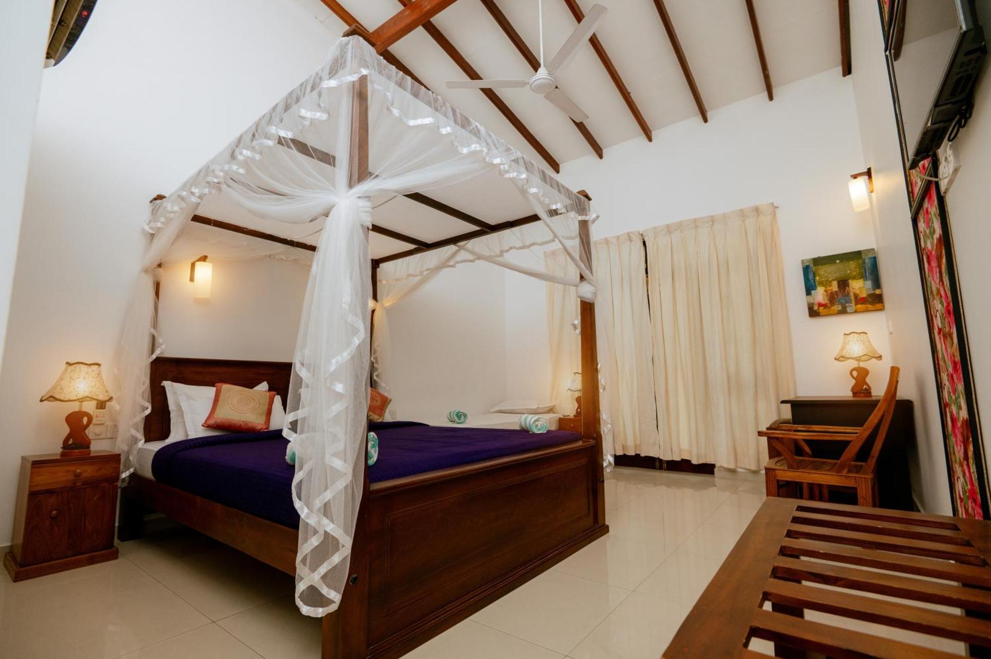 Prince Beach Hotel เบนโตตา ภายนอก รูปภาพ