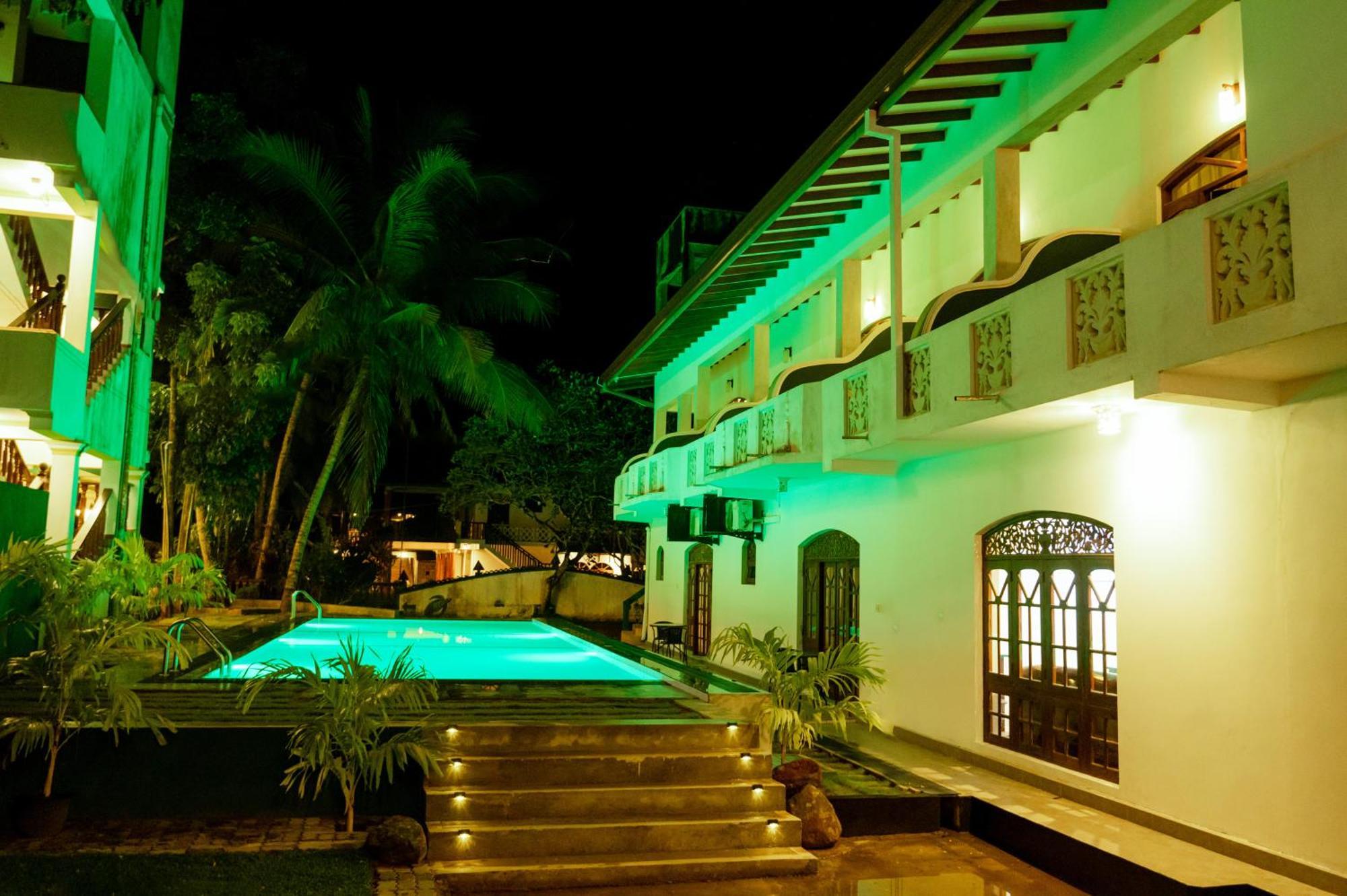 Prince Beach Hotel เบนโตตา ภายนอก รูปภาพ