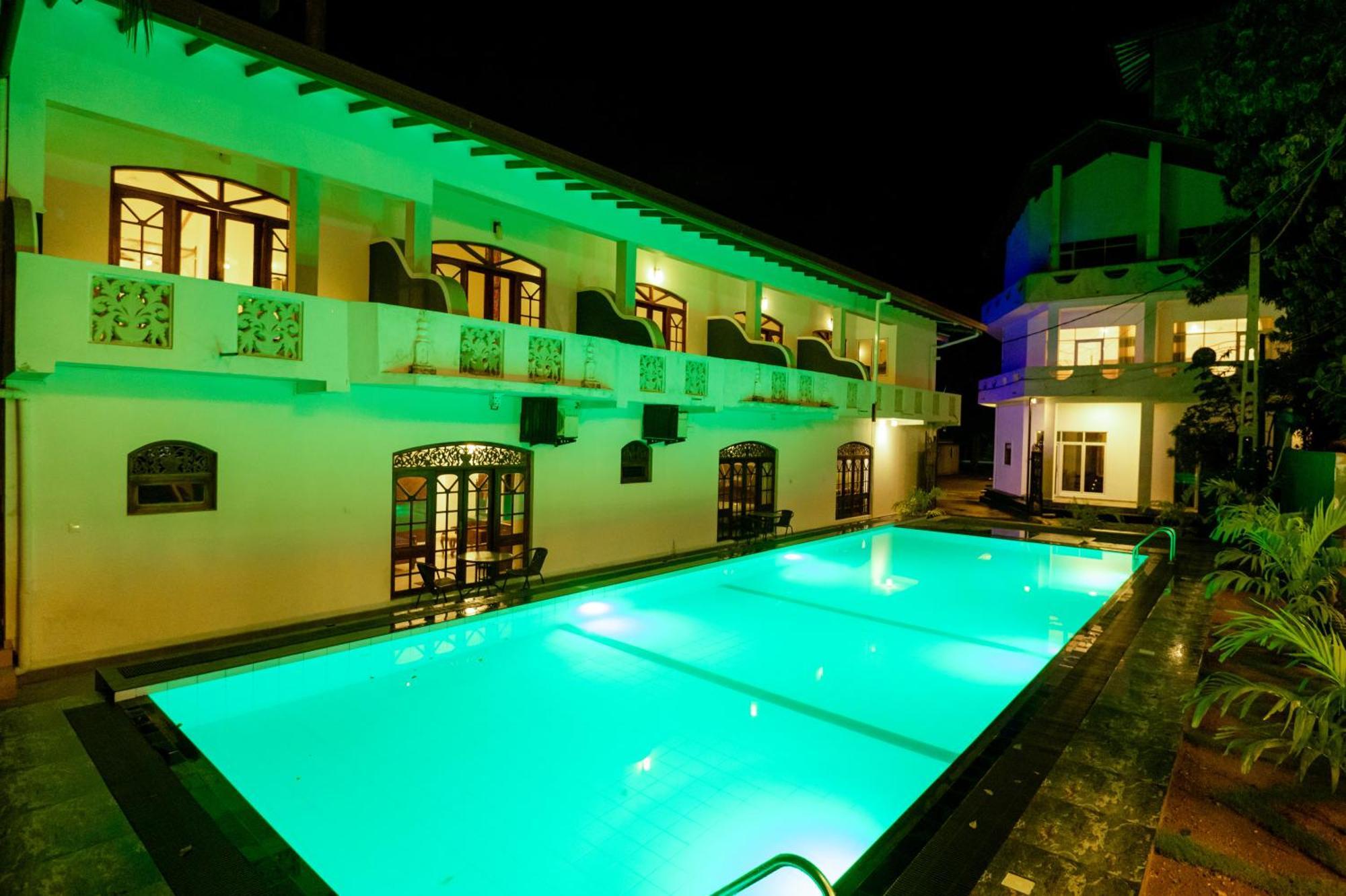 Prince Beach Hotel เบนโตตา ภายนอก รูปภาพ