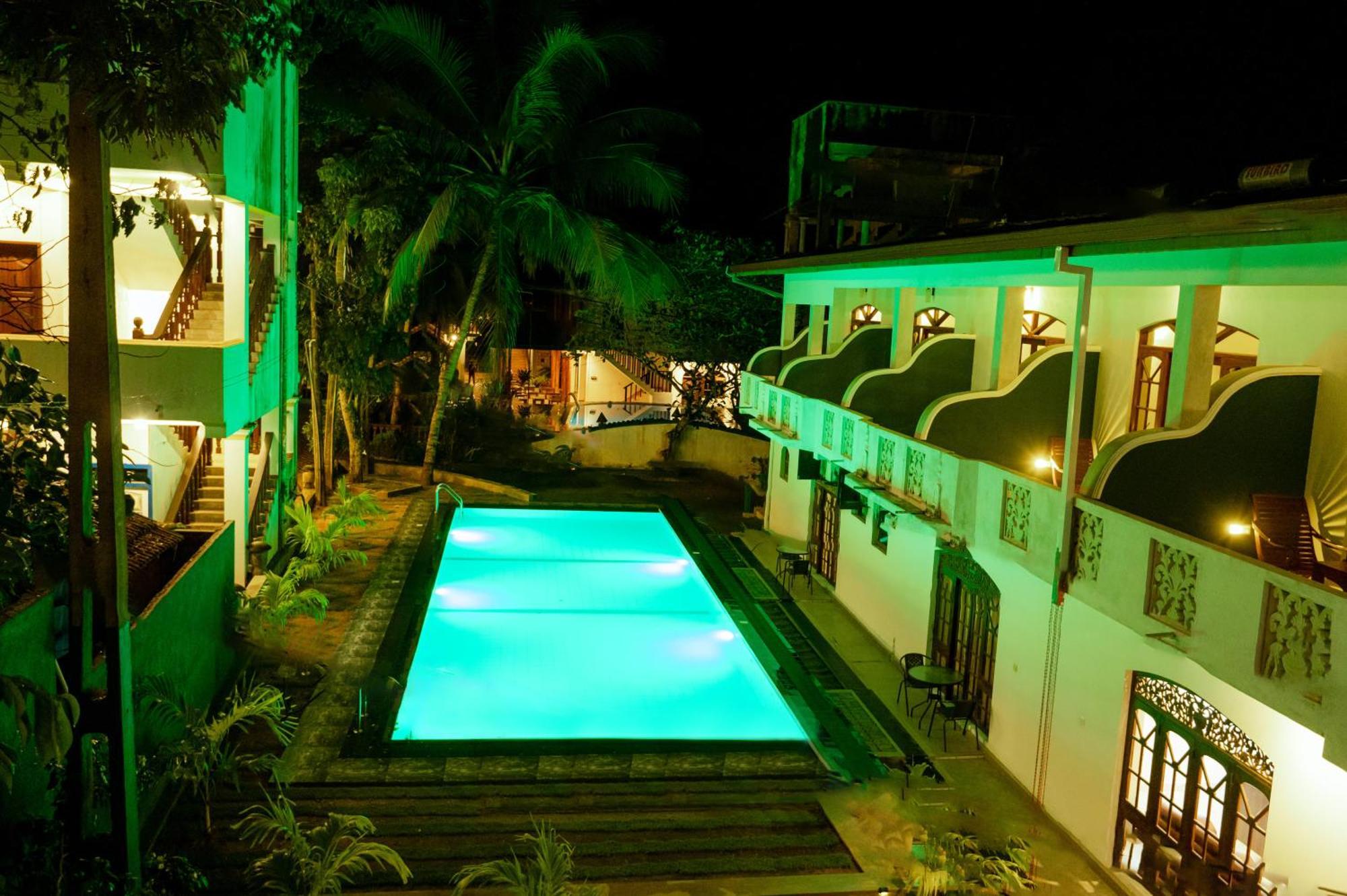 Prince Beach Hotel เบนโตตา ภายนอก รูปภาพ