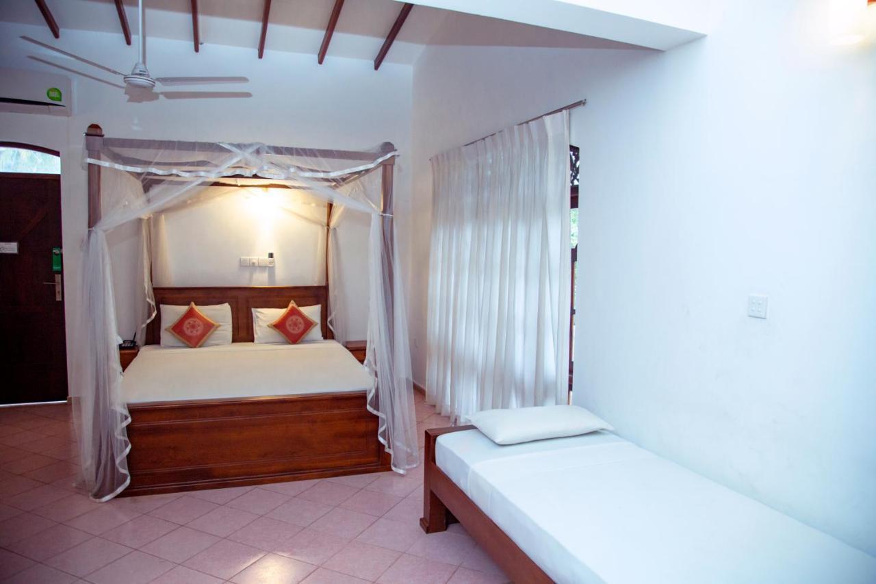 Prince Beach Hotel เบนโตตา ภายนอก รูปภาพ