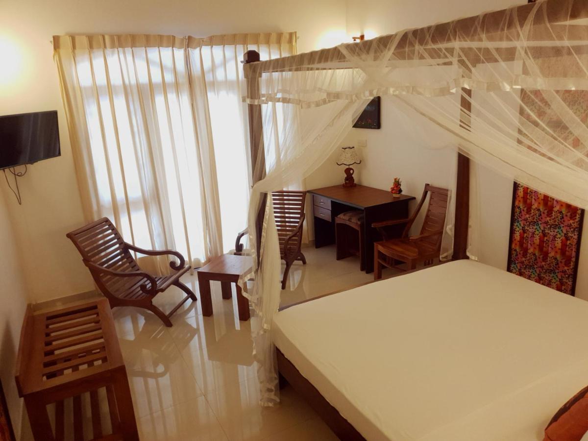 Prince Beach Hotel เบนโตตา ภายนอก รูปภาพ